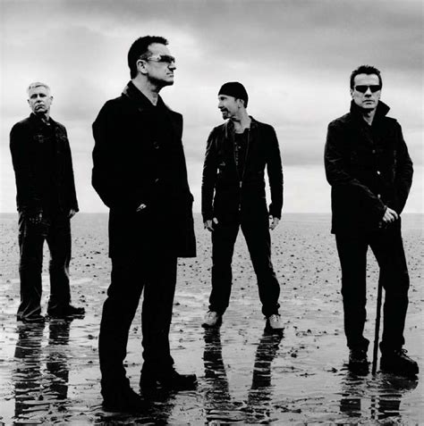 Video: U2, ‘Sunday Bloody Sunday’ Acoustic – TwentyFourBit