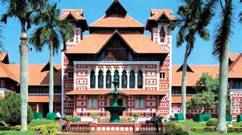 Napier Museum building, Thiruvanantha Puram, Kerala - an awe-inspiring ...