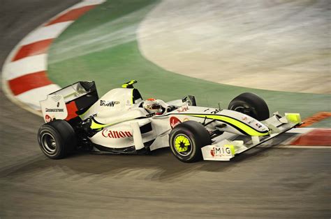 Brawn GP Singapore 2009 | Grand prix cars, Formula 1, Formula 1 car