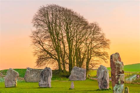 Avebury Part 1/6 - How did it come to this? - Δě Watcher