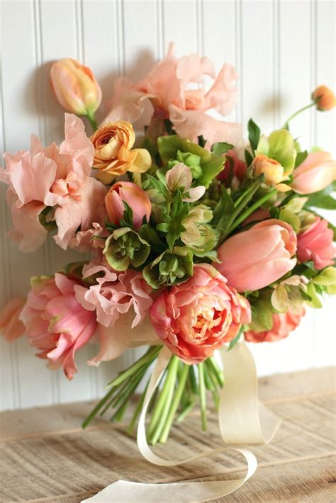 21 Fresh Cut Spring Flower Arrangements and Bouquets | Mom Spark - Mom ...