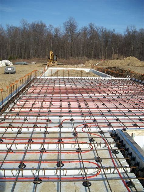 Insulated concrete forms with radiant floor heating system | Radiant ...