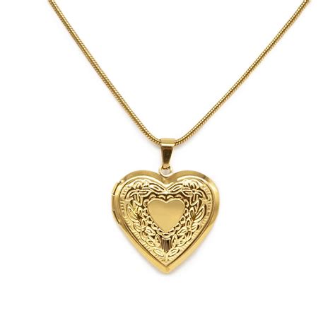 Elegant Personalized Gold Heart Locket Necklace