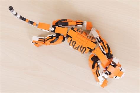 LEGO Creator 3-in-1 31129 Majestic Tiger review and gallery