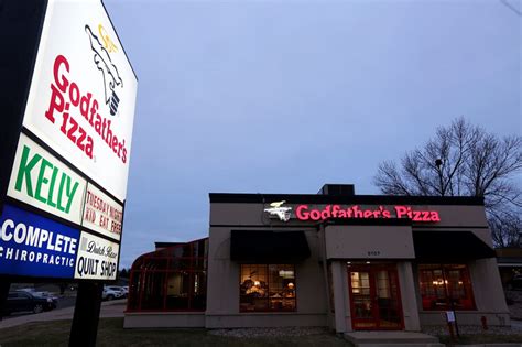 Godfather's Pizza offers new look - SiouxFalls.Business