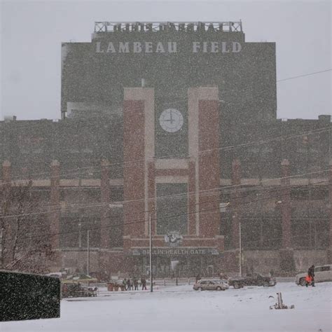 Lambeau Field. In the snow. 👌Perfect game day in Green Bay. @packers # ...