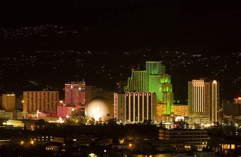 Reno Skyline at night | Reno tahoe, City skyline night, Picture places