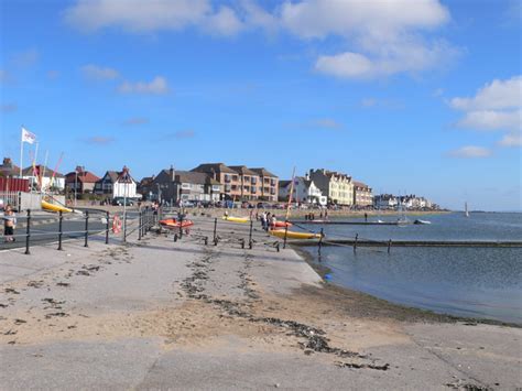 West Kirby Beach - Merseyside | UK Beach Guide