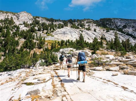 5 Exhilarating Hiking Trails in the Sierra Nevada