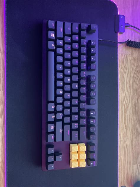 Just got the new Huntsman TE : r/razer