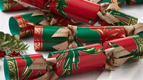 10 Best Luxury Christmas Crackers (2021) - Mirror Online