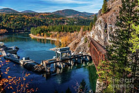 Box Canyon Dam on the Pend Oreille River Near Ione, Washington ...