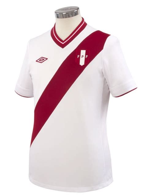 New Peru Jersey 2012/2013- Umbro Peru Home Kit 12/13 | Football Kit News