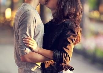 Top 9 French Kissing Tips And Tricks For Beginners And Teenagers