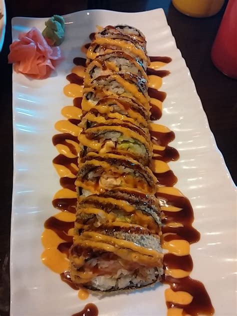 Spicy girl roll deep-fried sushi - Yelp