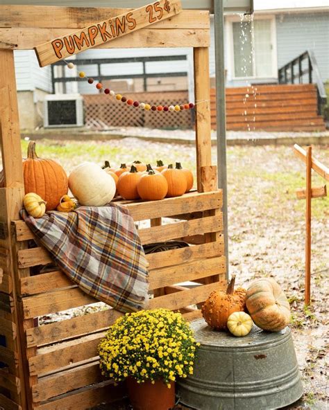 pumpkin patch first birthday party, pumpkin stand with pumpkins Pumpkin ...