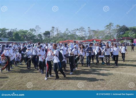 Welcoming New Students in Diponegoro University Editorial Photography ...