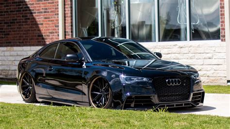 Distild Black On Black Audi A5