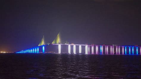 Watch: Tampa Bay’s Sunshine Skyway Bridge lights up