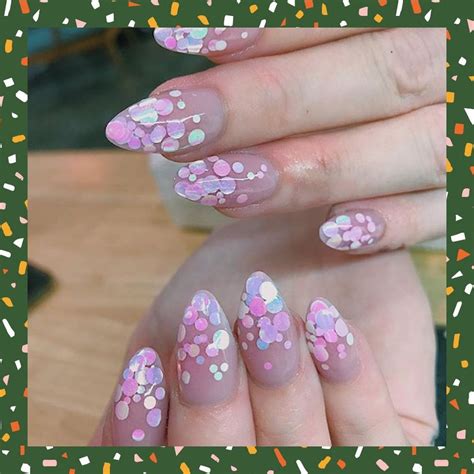 11 Confetti-Inspired Nail Art Designs to Rock on New Year’s Eve - Brit + Co