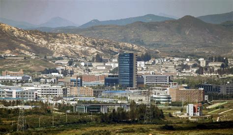 South Korean-branded rice cookers in Pyongyang show Kaesong complex ...