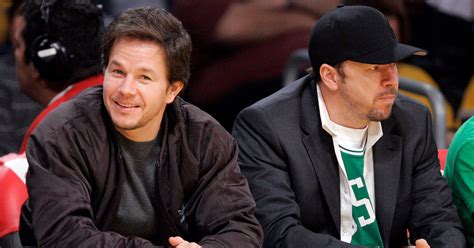 Robert Wahlberg Net Worth Wife Siblings Movies Age