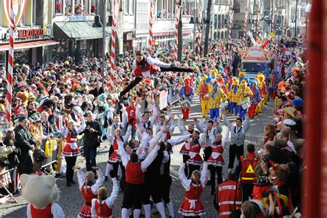 Carnival, a time when Germans go berserk | Discover Germany