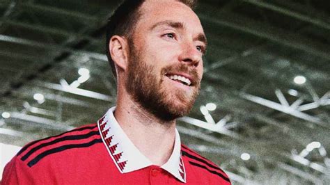 Man Utd News: Eriksen wears Manchester United shirt for the first time ...