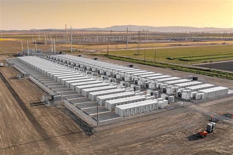 RWE connects its first utility-scale battery storage project to the ...