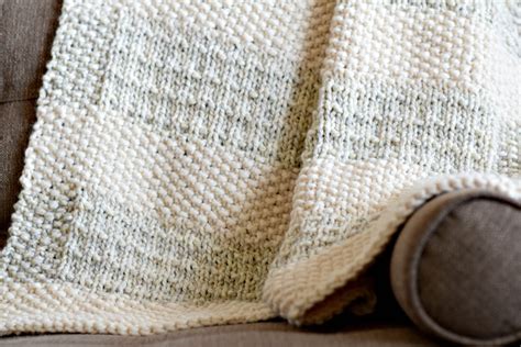 Easy Heirloom Knit Blanket Pattern – Mama In A Stitch