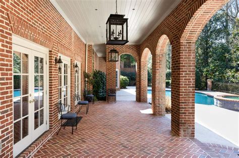 Red Brick Patio Ideas | DIY Paver Designs & Pictues