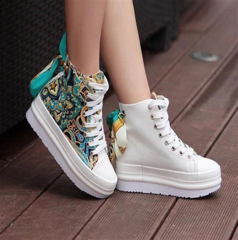 Latest Spring 2015 Women Sneakers Canvas Shoes Women Sport Fashion ...