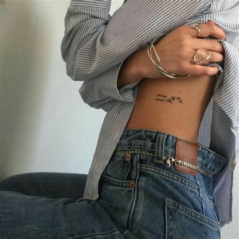 pin: jmaaac8 Mini Tattoos, Small Rib Tattoos, Dainty Tattoos, Little ...