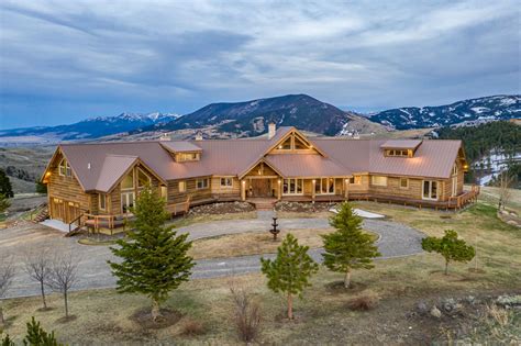 Sky Ranch | Livingston Montana Home For Sale | Fay Ranches