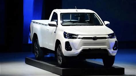 2025 Toyota Hilux USA: Will It Happen? - Cool Pickup Trucks