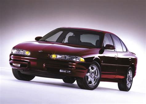 Oldsmobile Intrigue, 2002