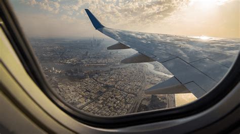 Why Do Airplane Window Shades Have To Be Up During Takeoff And Landing ...