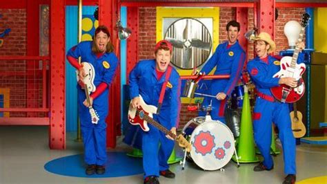 Watch Imagination Movers · Season 3 Episode 10 · Haunted Halloween Full ...