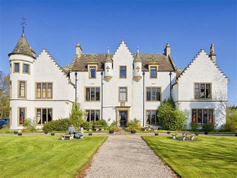 10 Best Castle Hotels in Scotland | Hand-picked Guide 2024