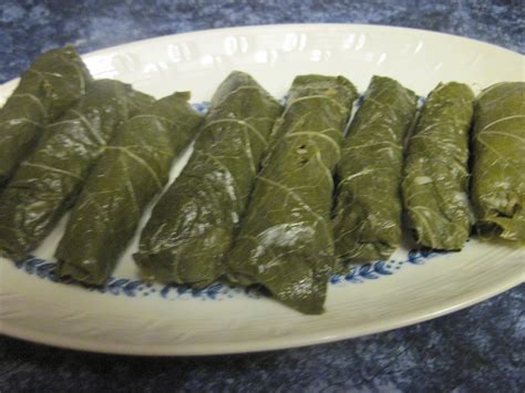 Easy Aromatic Stuffed Grape Leaves recipe - Studio Botanica