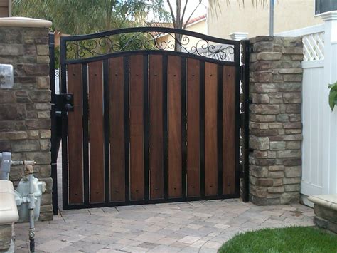 metal wood fence designs - Fences Inspiration - Ideal Fencing & Welding ...