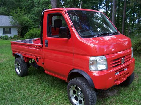 Daily Turismo: Little Red: 2001 Honda Acty Mini Truck