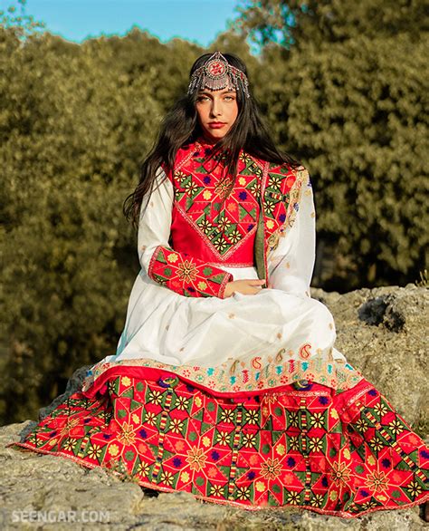 Summer White Afghan Dress - Seengar.com - Seengar Fashion | Afghan ...