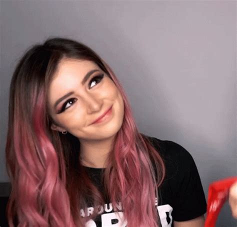 Batting Eyelashes Chrissy Costanza GIF | GIFDB.com