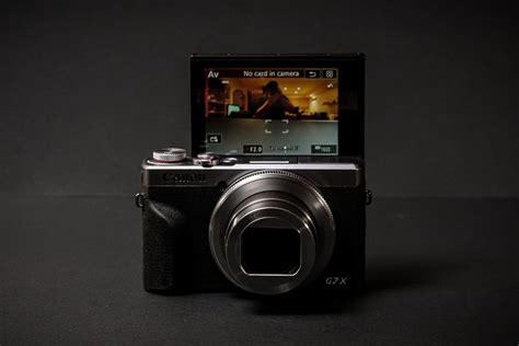 Canon G7X Mark III Compact Camera Review (Updated)