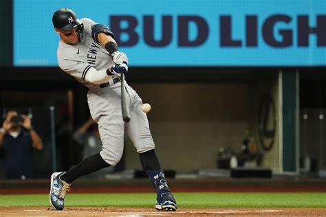 Aaron Judge home run record: Fan leaps out of stands for historic ball ...