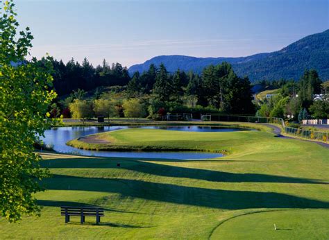 Golf Course Overview | Hole 17 at Arbutus Ridge Golf Club | Arbutus ...