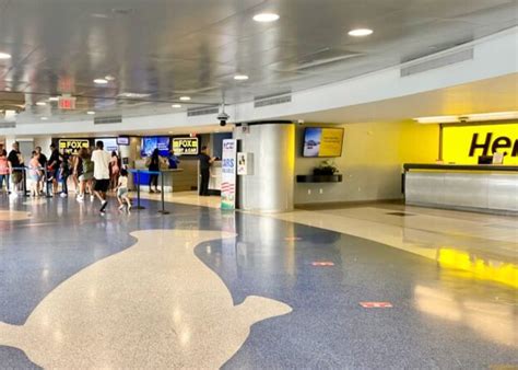 CAR RENTAL at FORT LAUDERDALE AIRPORT