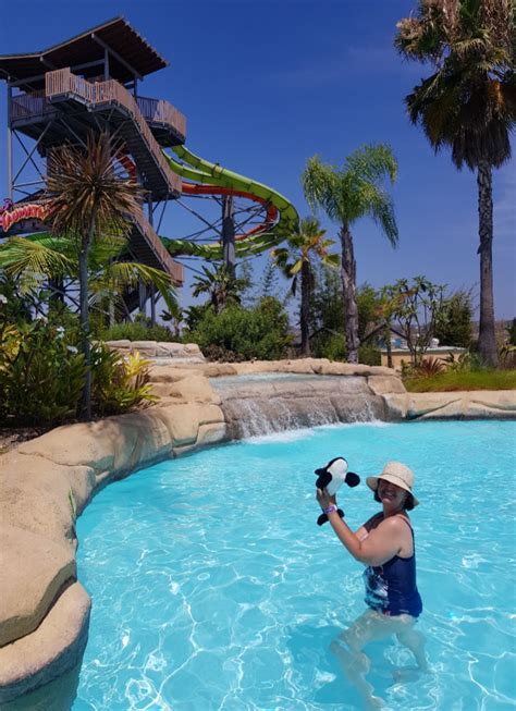 Summer fun at Aquatica San Diego - My Life is a Journey Not a ...