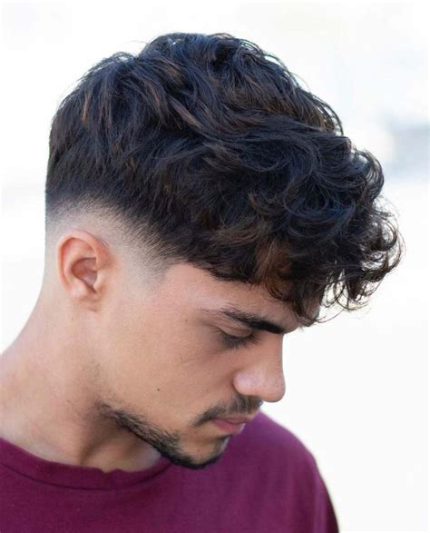 40+ Modern Hairstyles for Men with Wavy Hair in 2023 | Wavy haircuts ...